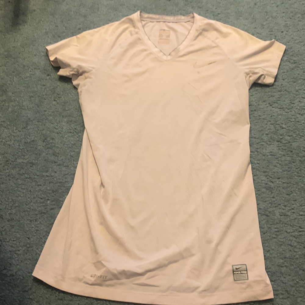 Woman’s size small - Picture 6 of 7